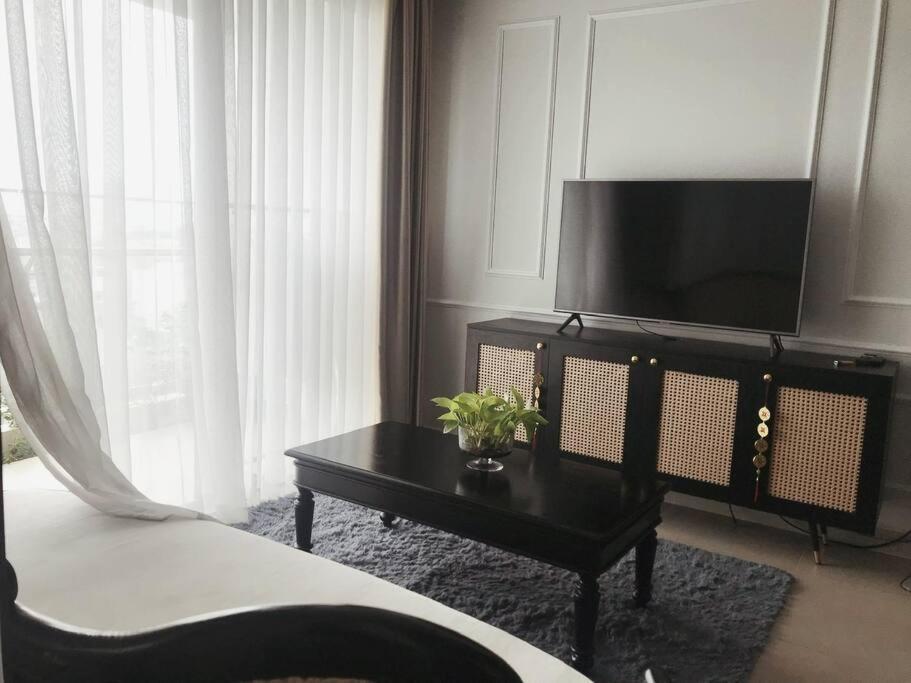 Apartamento River Panorama 2 Bedroom Indochina+canal River View *